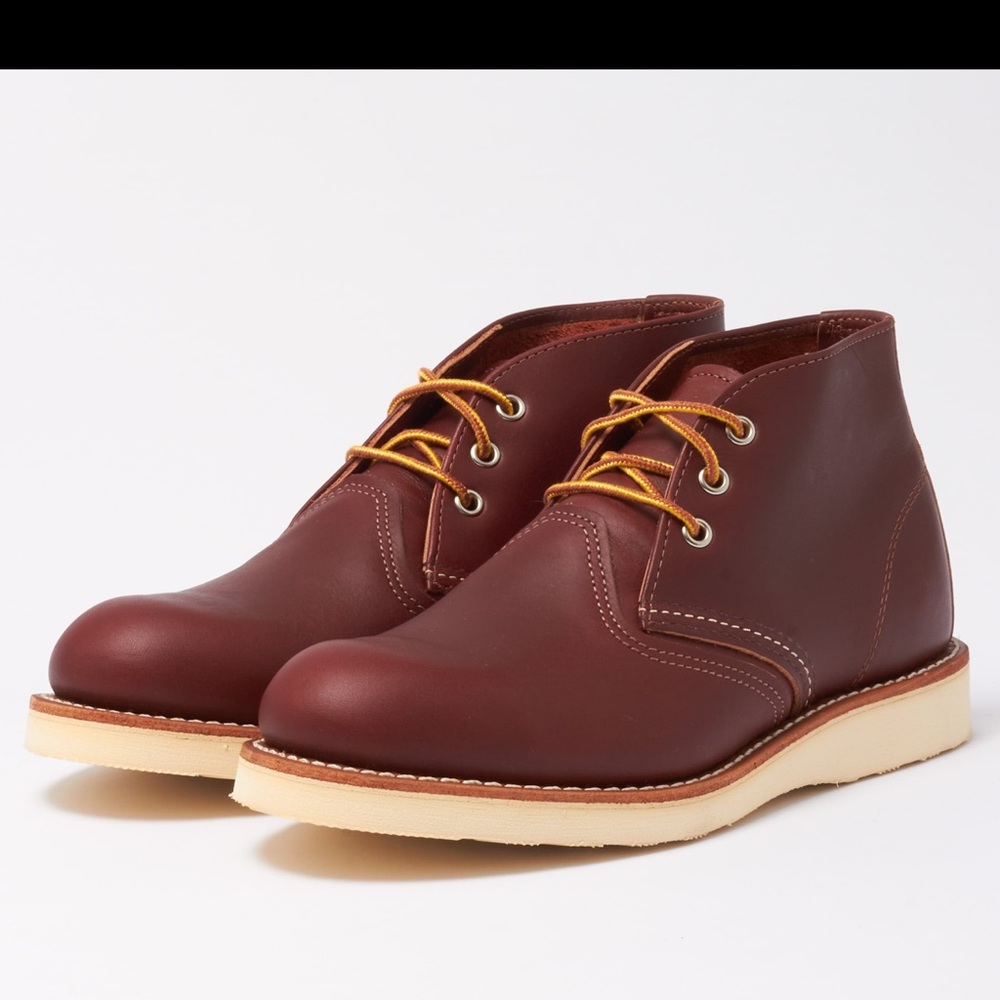 Red Wing Shoes Brown Chukka Boots with Minimalist Design
